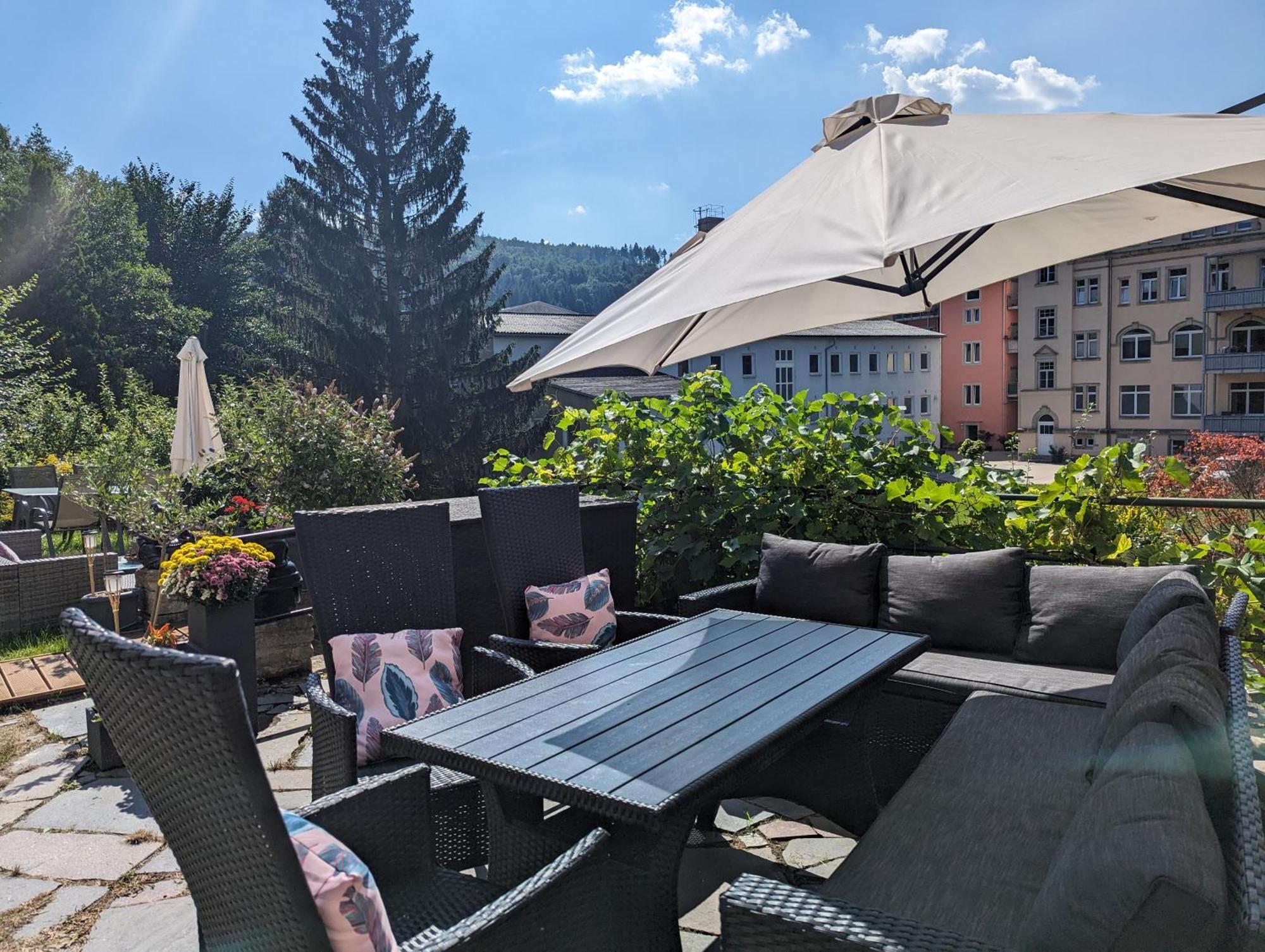 Hw2B - Urlaubsmagie - Wohlfuehlwohnung Mit Balkon, Pool, Sauna & Terrasse Sebnitz Ngoại thất bức ảnh
