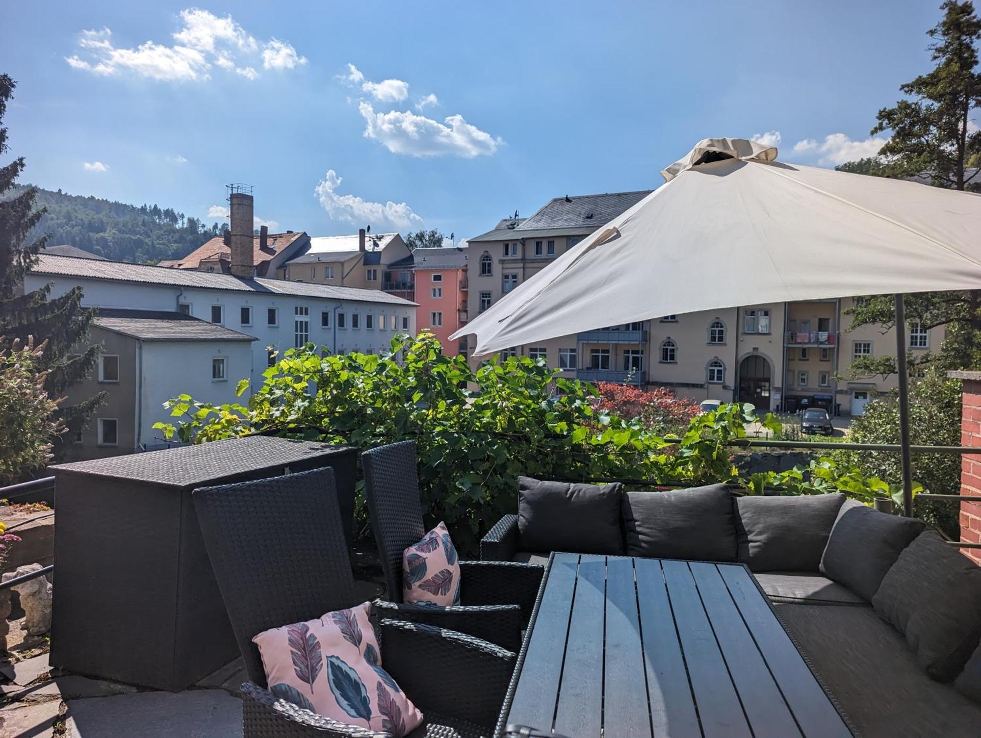 Hw2B - Urlaubsmagie - Wohlfuehlwohnung Mit Balkon, Pool, Sauna & Terrasse Sebnitz Ngoại thất bức ảnh